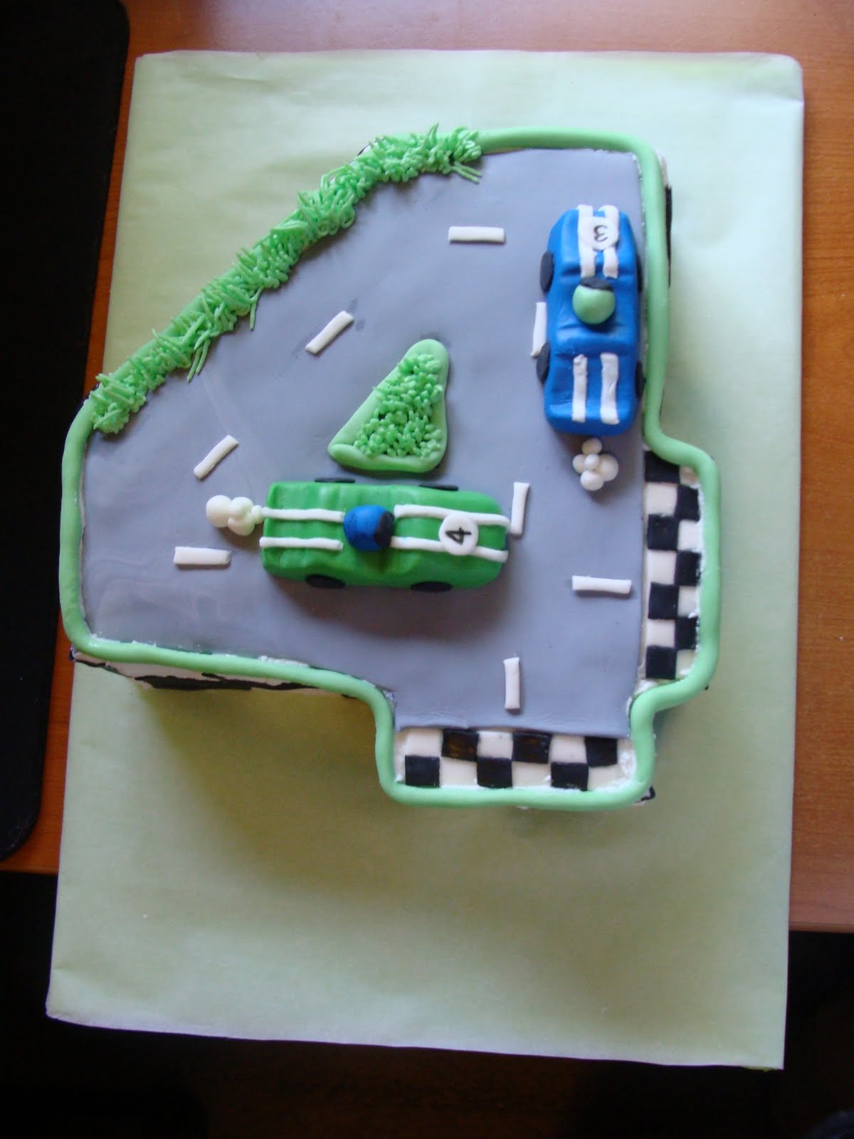 Jo's Cakes Race Car Cake