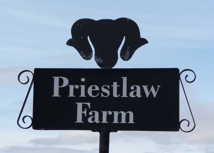 [Priestlaw+farm+sign.jpg]