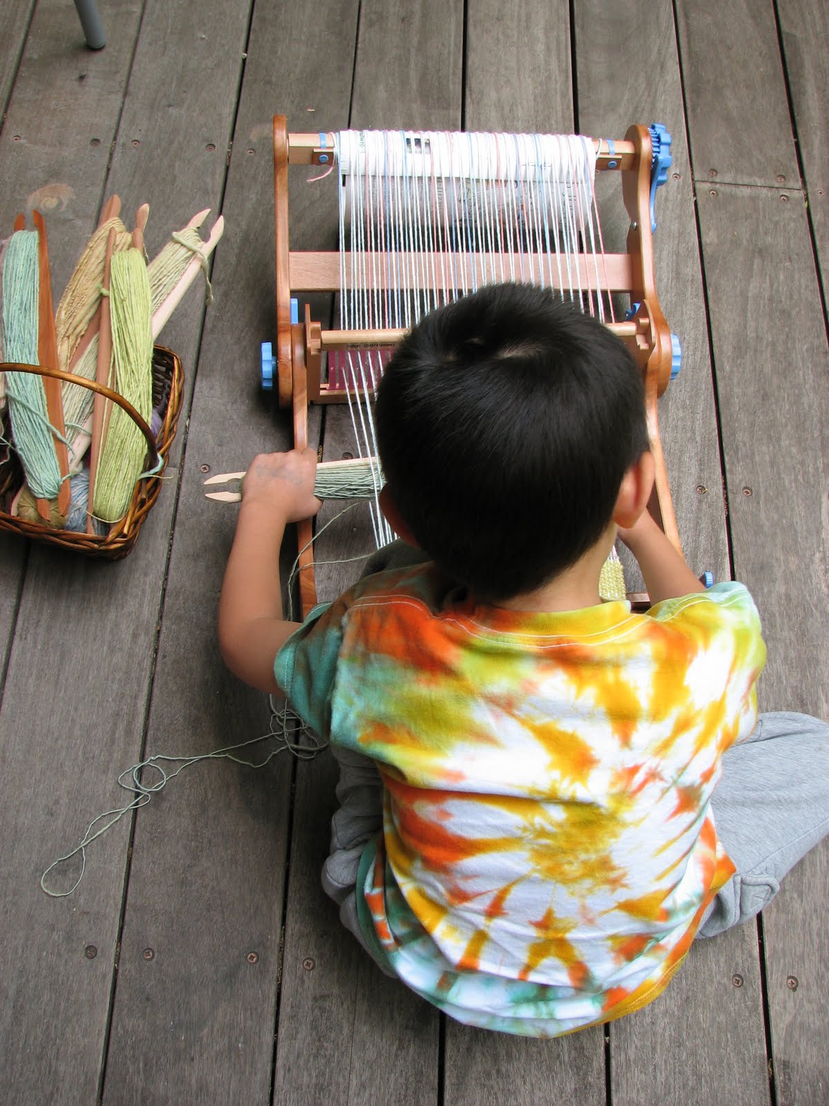 Syrendell Spinning, Dyeing, Weaving!