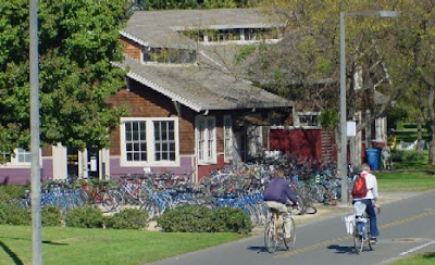 Image of Bike Barn at UC Davis