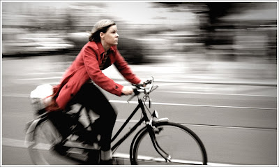 Image of helmetless bicyclist