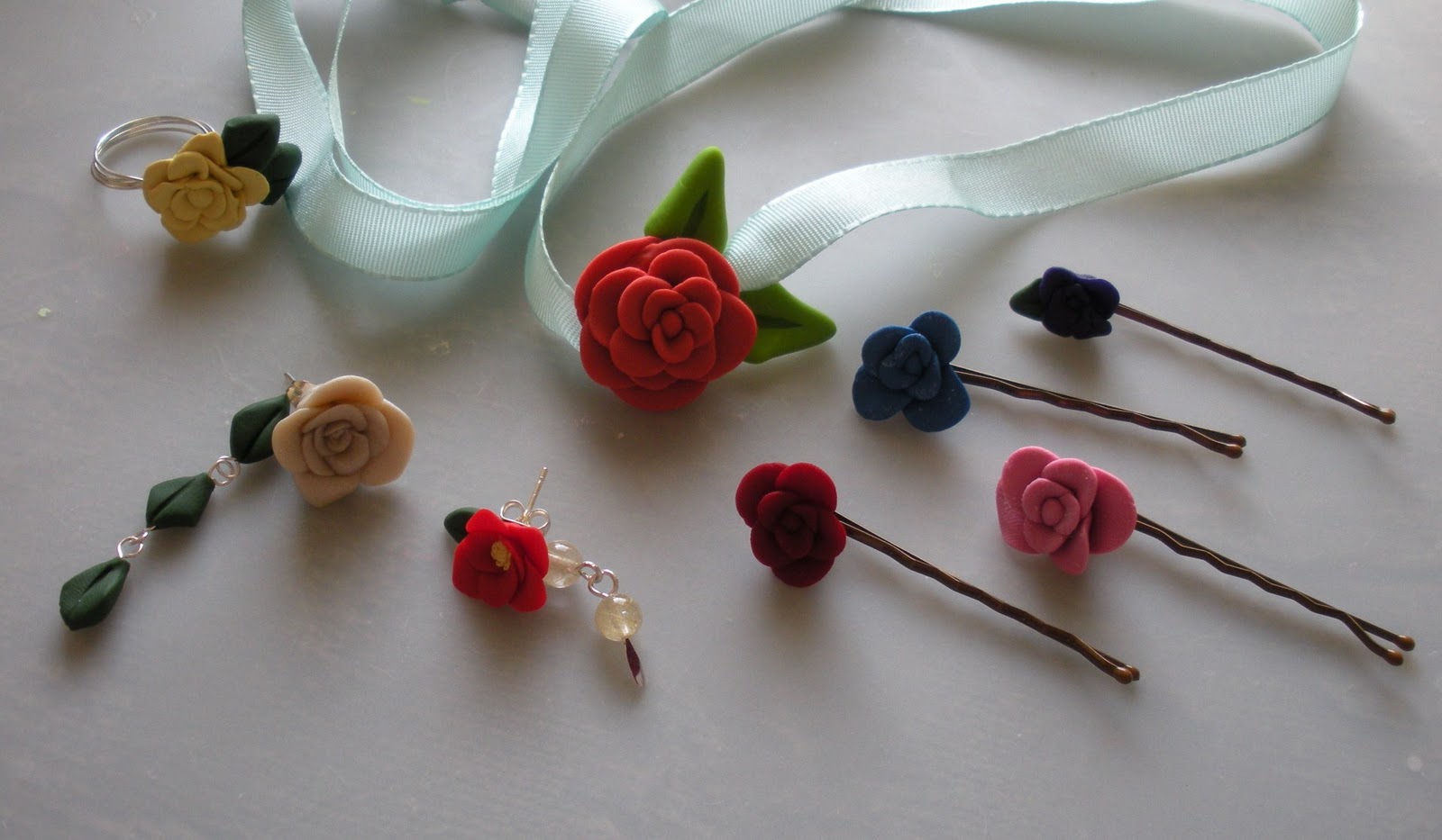 Mini Polymer Clay Flowers - Sugar Bee Crafts