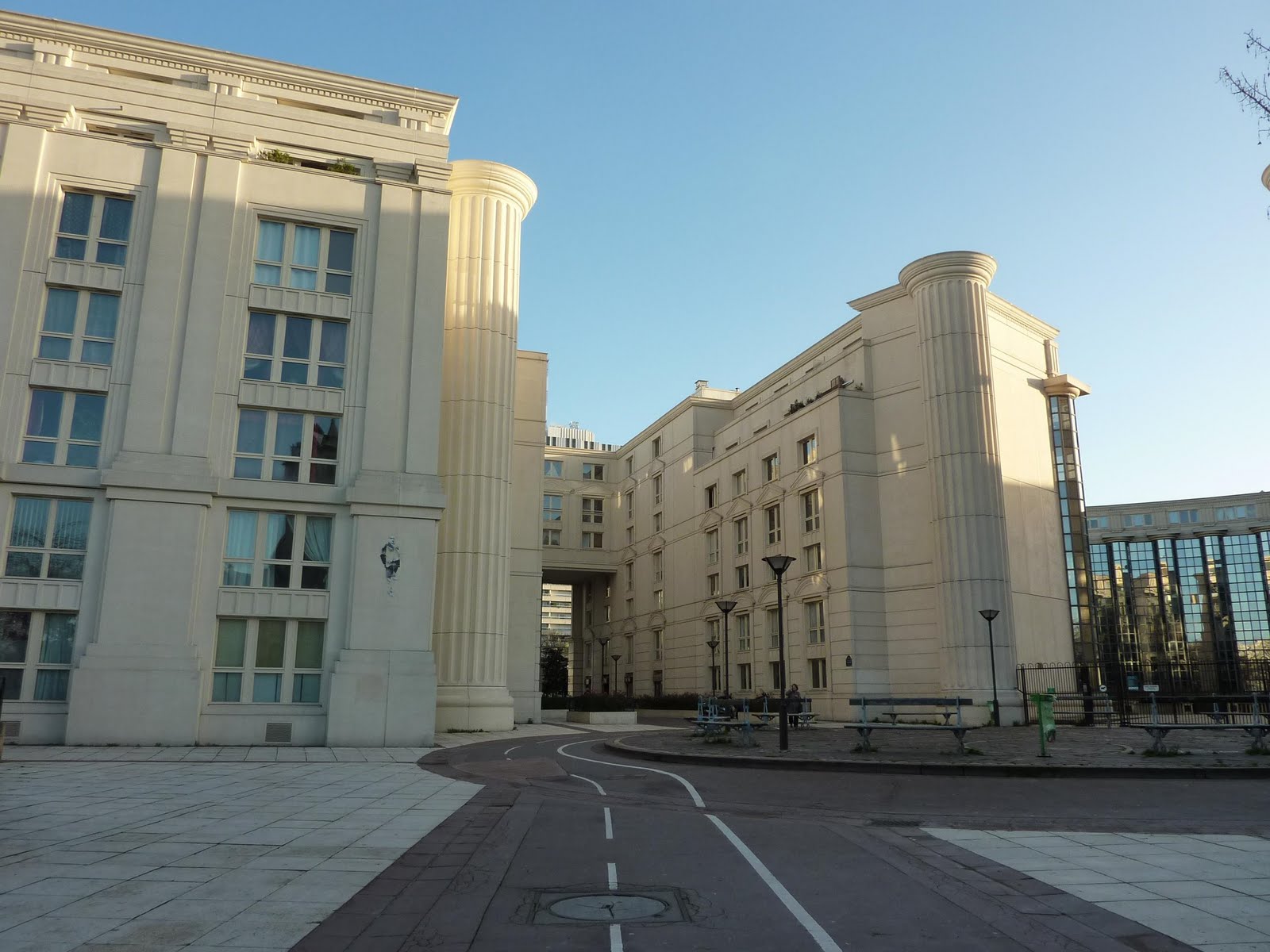 Rendezvous, rue Vercingétorix Paris 14ème Parisienne