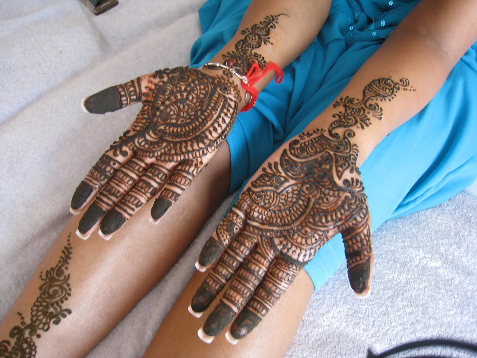 Stunning Mehndi Hairstyles Background Concept Stunning Mehndi Hairstyles Background Concept