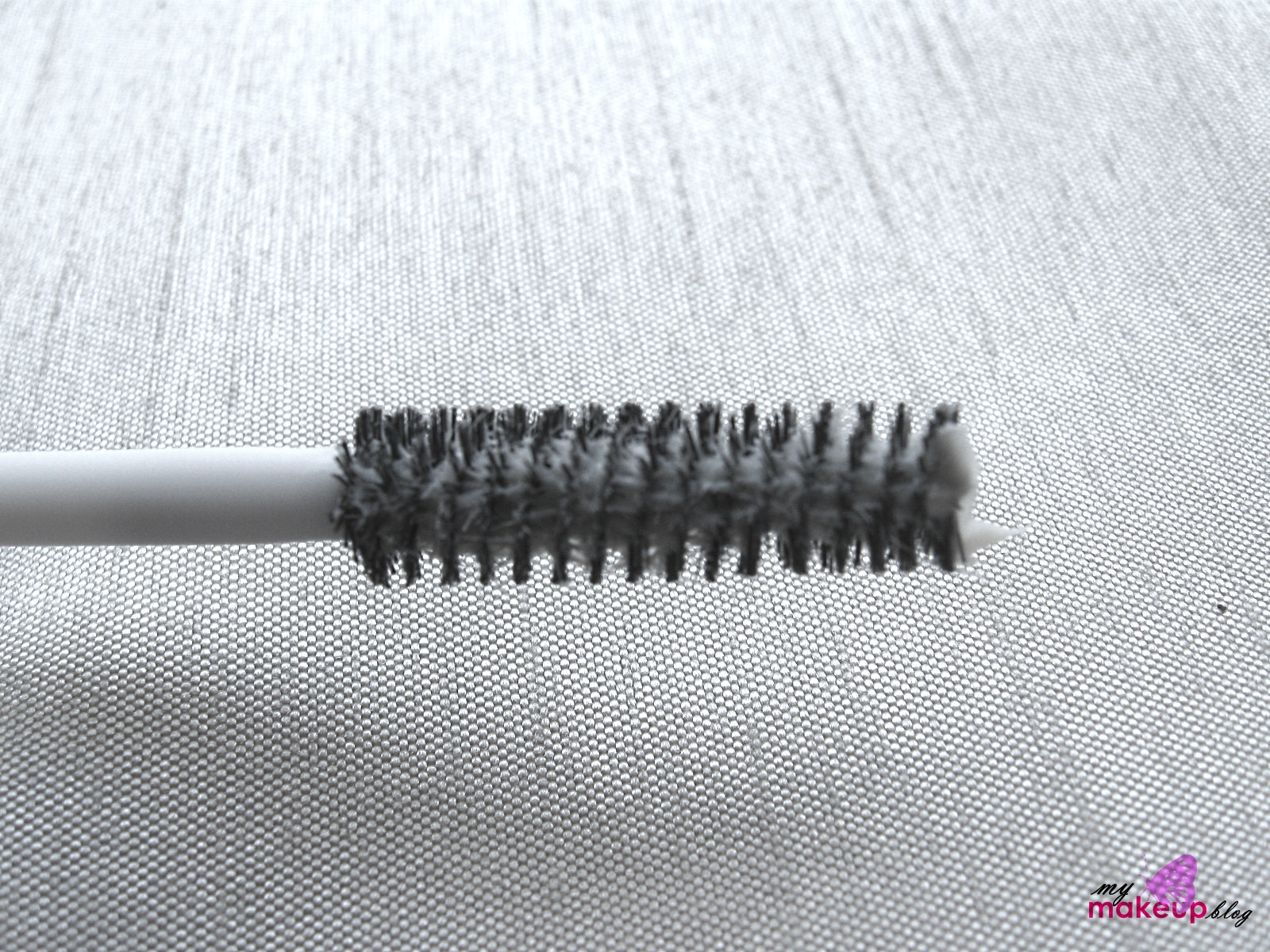 My Makeup Blog makeup, skin care and beyond Lengthening Your Lashes