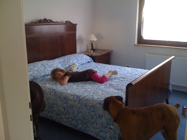 [kids+hotel+bedroom.bmp]