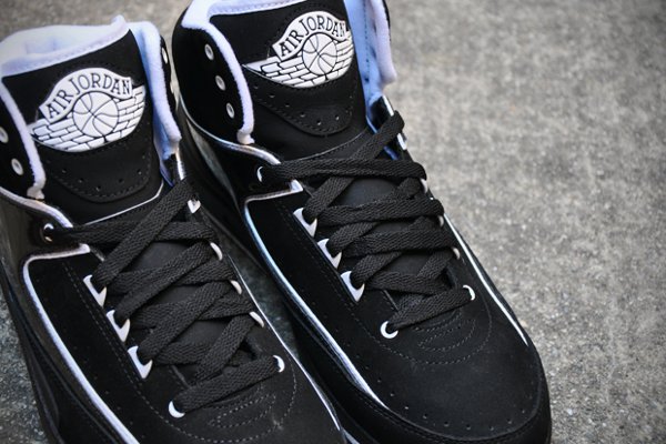air jordan 2 black and white