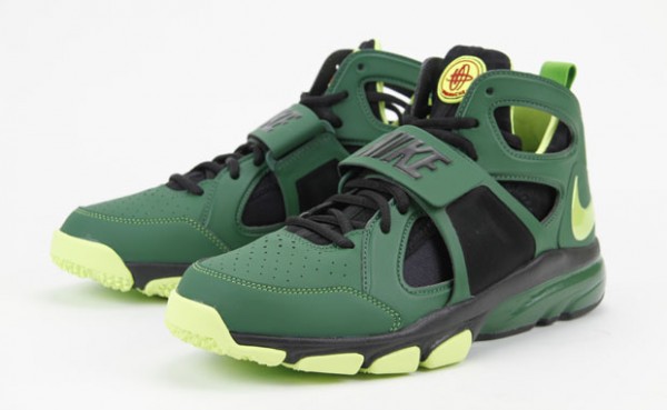black and green huaraches
