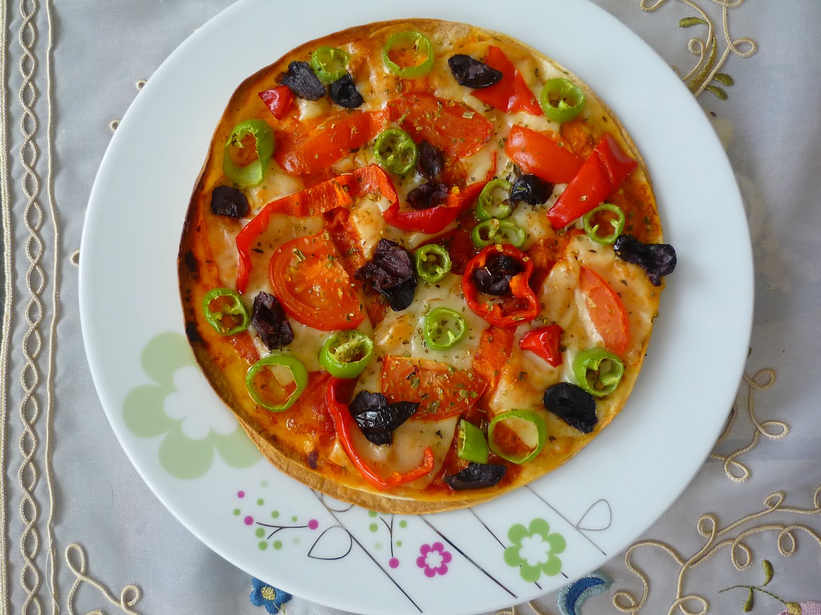 Kolay (Lavaş) Pizza