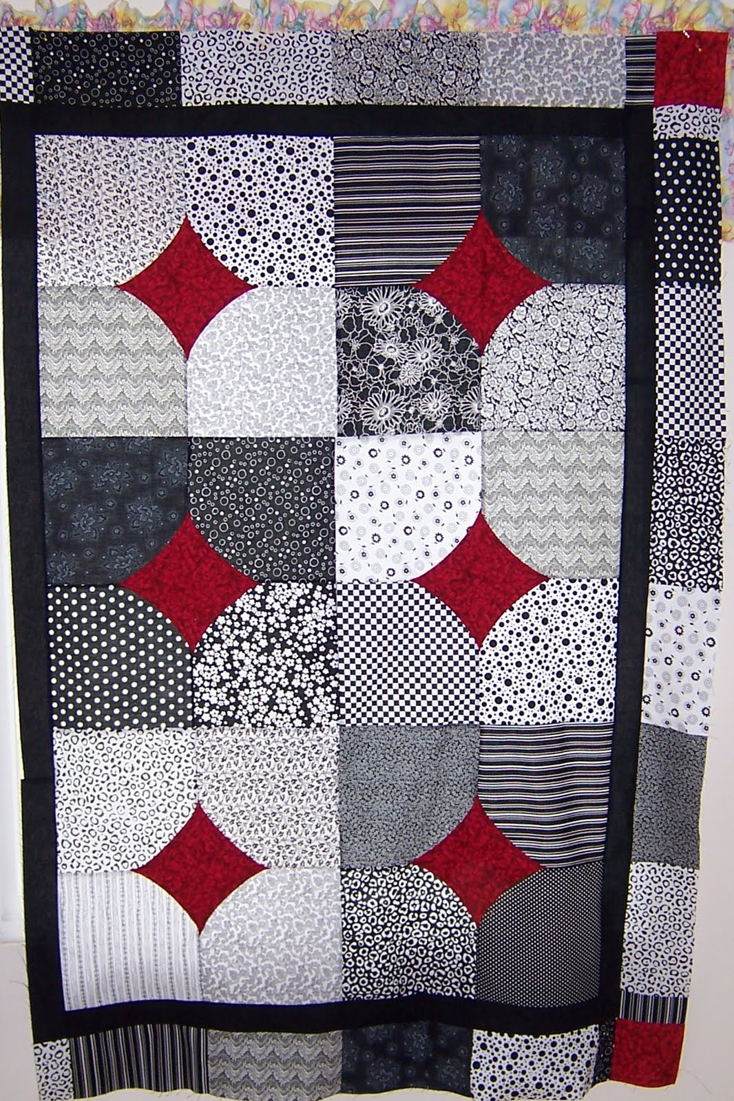Jaytee's Patchwork Place 10 Minute Block Quilt Grows