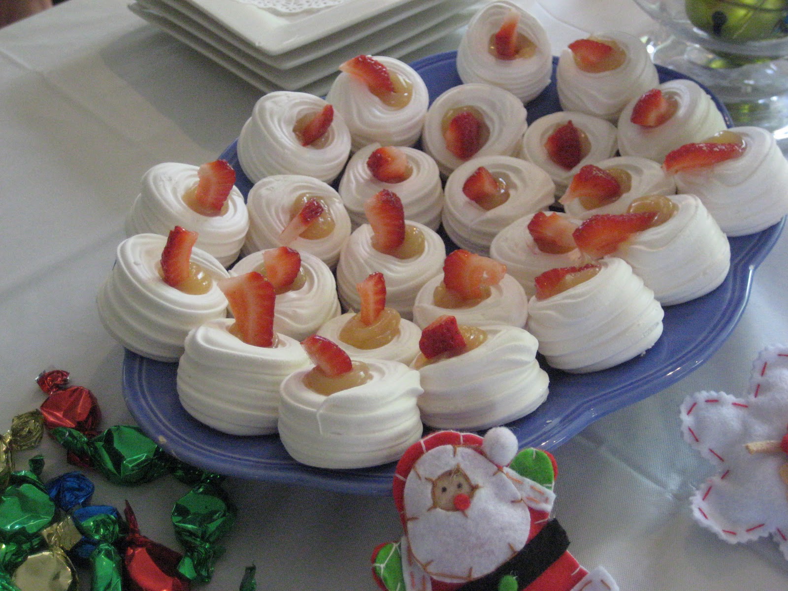 A joyful holiday tea A Tray of Bliss: Christmas High Tea…