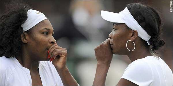[08wimbledon_williams+sisters.jpg]