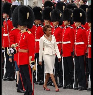 [CA_Michaelle+Jean2.jpg]