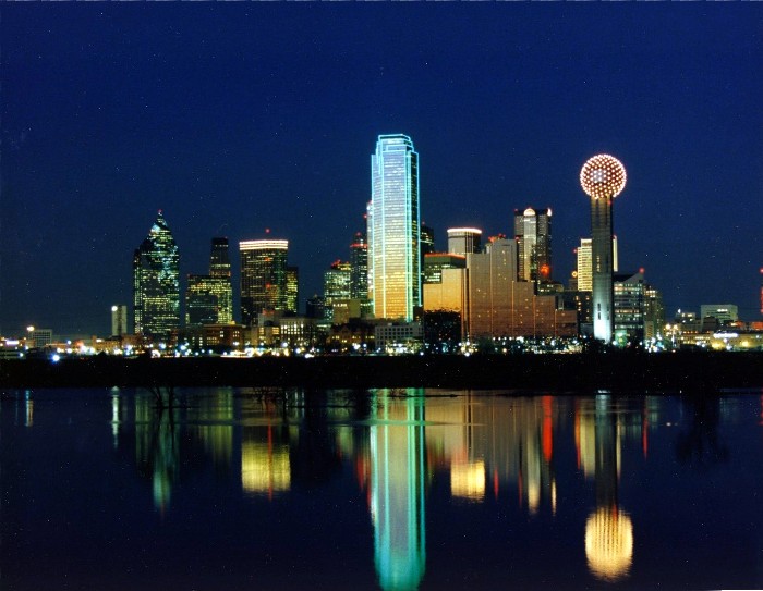 [Dallas+Skyline+night2.jpg]