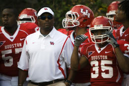 [UH++Kevin+sumlin5.jpg]