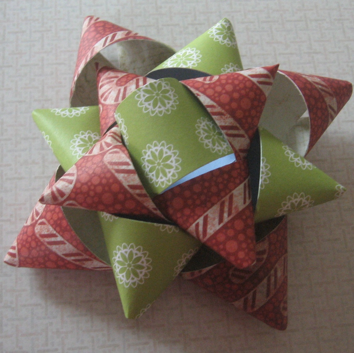 Paper Christmas Bows