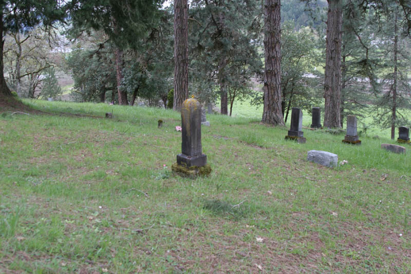 A Morbid Fascination Wilbur Cemetery, Winchester, Oregon