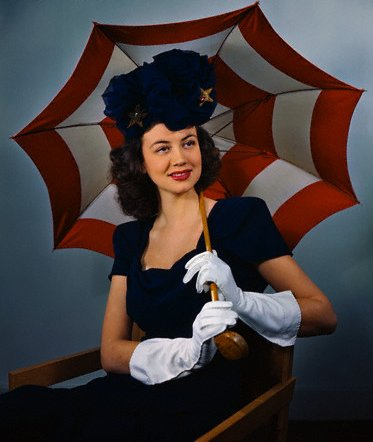[1940s_-_Model_Frances_White.77112837_large.jpg]