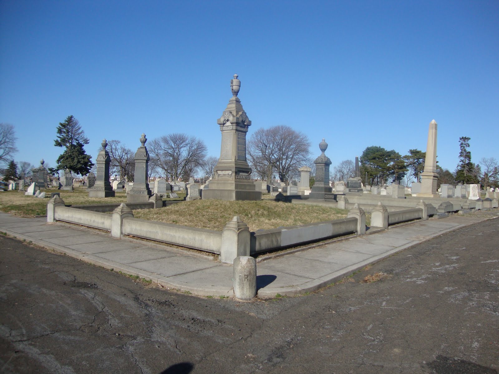 Historical Philadelphia Cemeteries Cedar Hill Cemetery