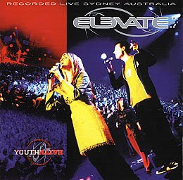 Capa de Elevate