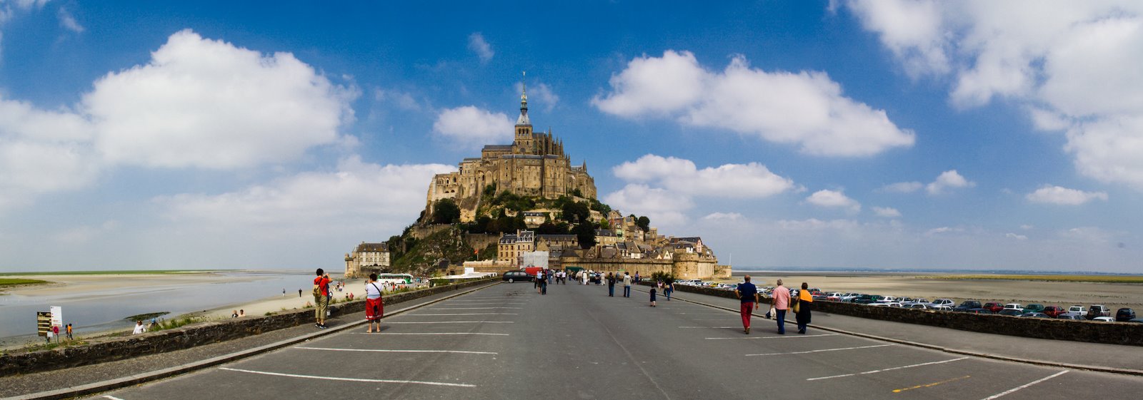 [Panorama+stmichel+2.jpg]