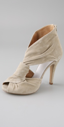 Maison Martin Margiela Shoes 2011. Spring 2011 Fashion Trends: