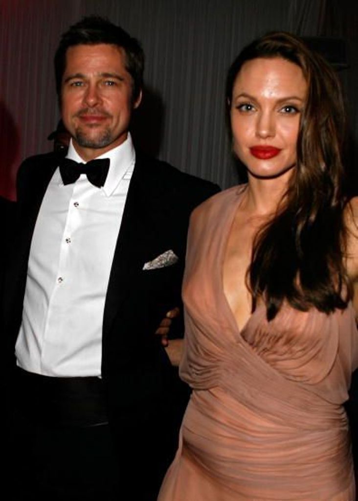 [Angelina+Cannes+16.jpg]