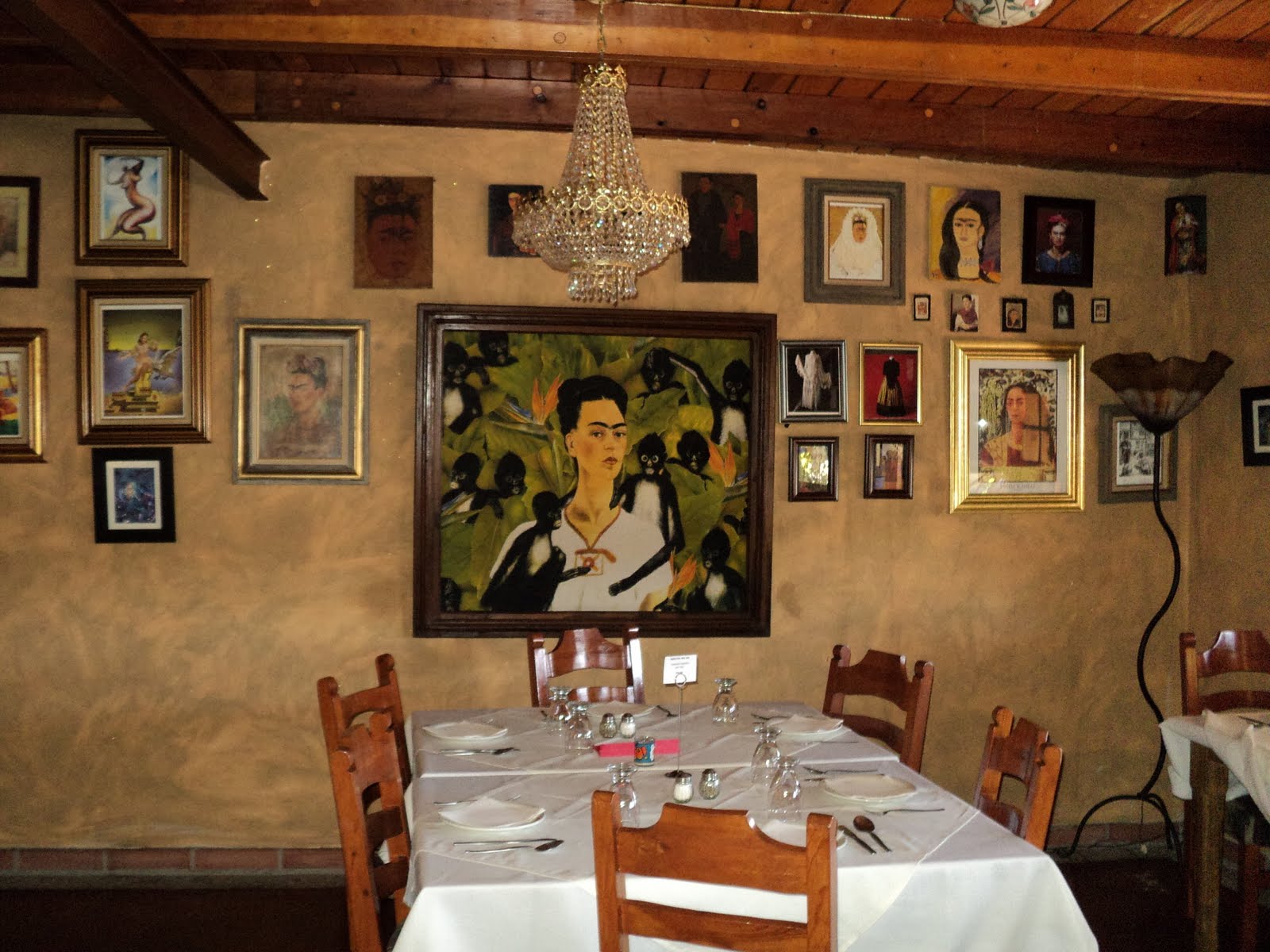 BLACKIE'S RESTAURANT