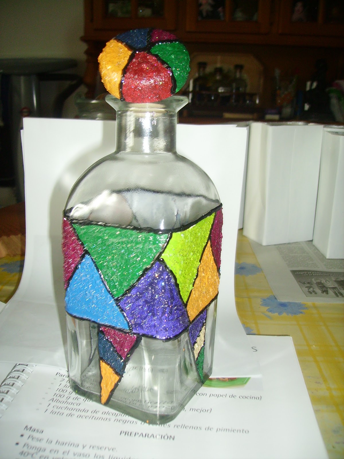 Las cosas de la Chiqui: Botellas decoradas con vandal