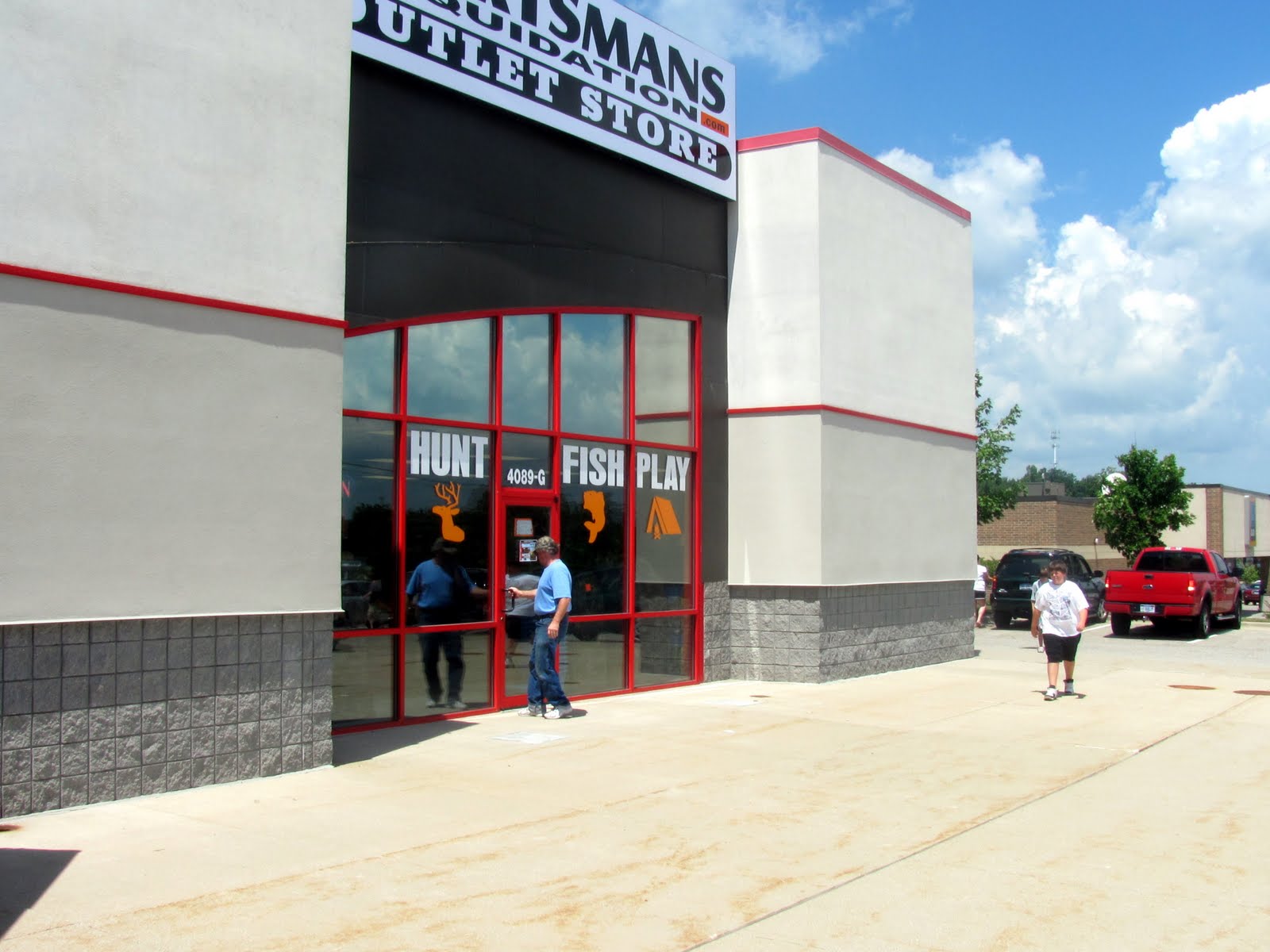 Alpine Township site Companion Sportsmans Liquidation Outlet Store