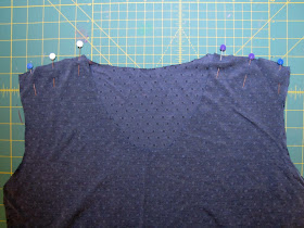 indietutes: XL t-shirt to maternity tee