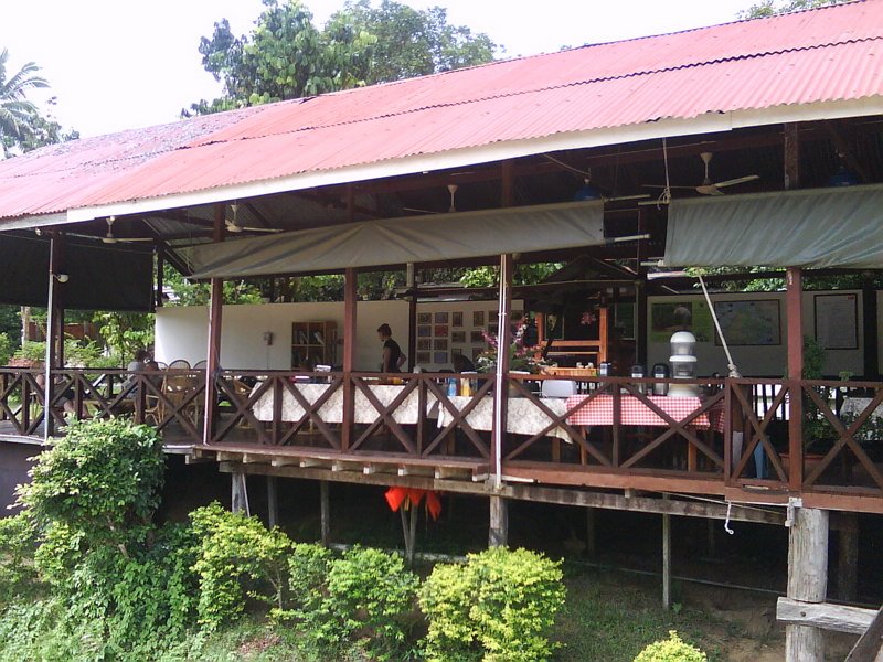 [DSC00665+sukau+2.jpg]