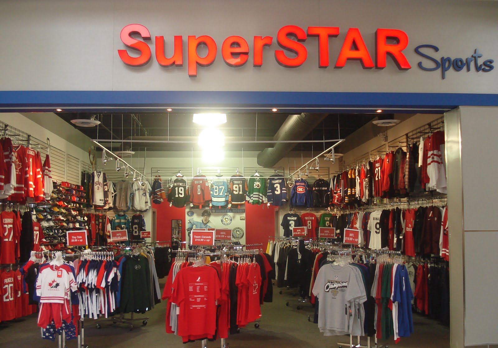 SuperSTAR Sports SuperStar Burlington NOW OPEN