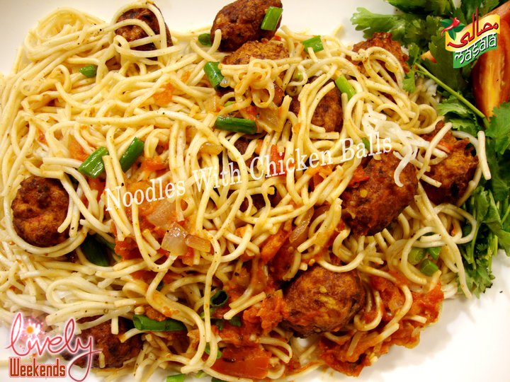 Noodles with Chicken Balls