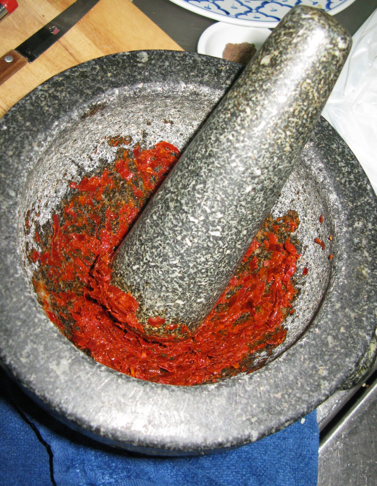 TANGCANCOOK: MORTAR & PESTLE