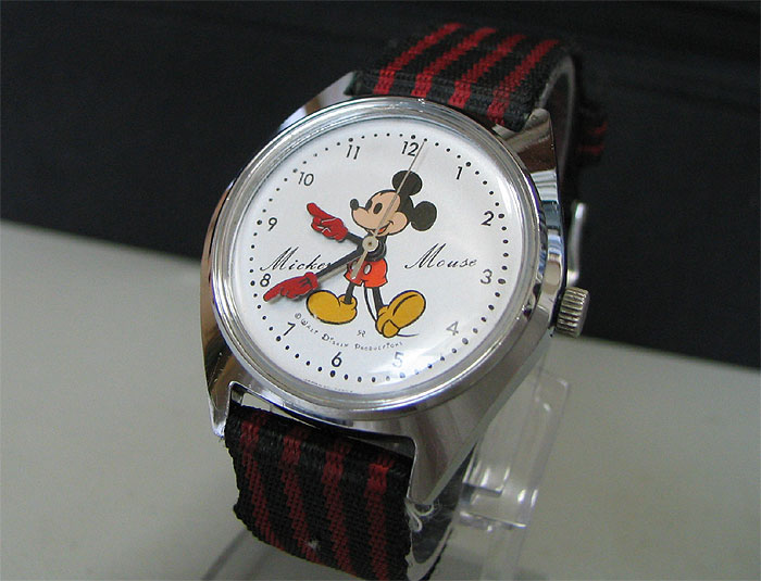 watchopenia: Mickey Mouse