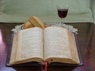 [communion.jpg]
