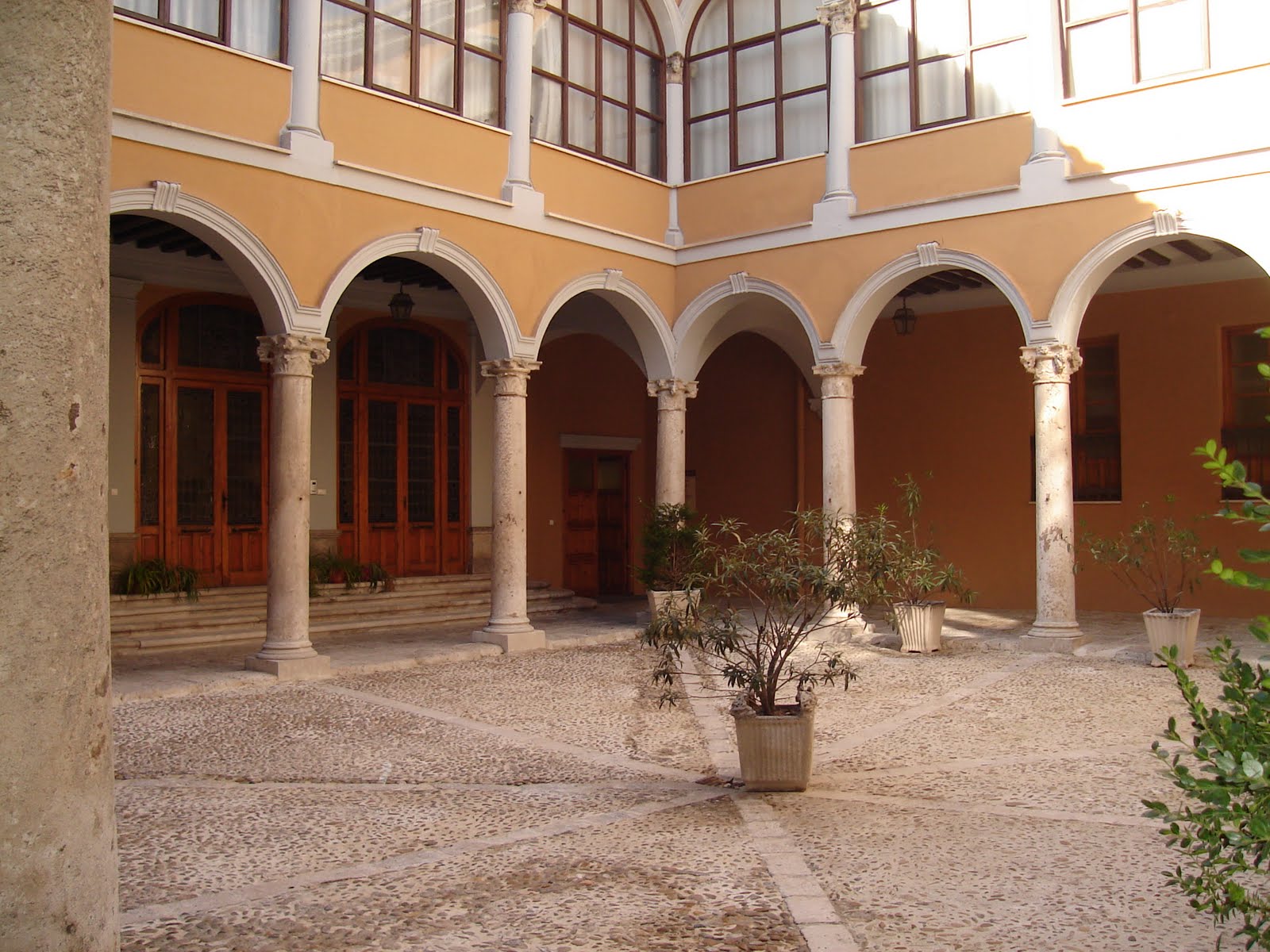 [Palacio+Arzobispal+(3).JPG]