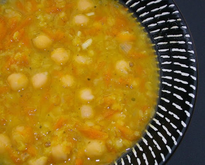 Warming Red Lentil & Chickpea Soup | Tinned Tomatoes
