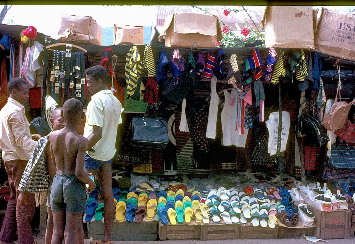 Kenema market