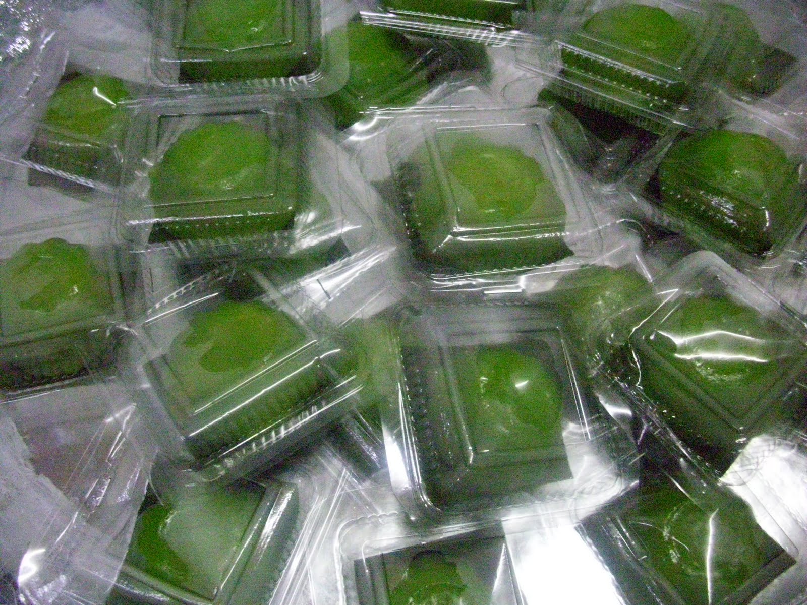 tasikmalaya lacocosresto&amp;bakery snack