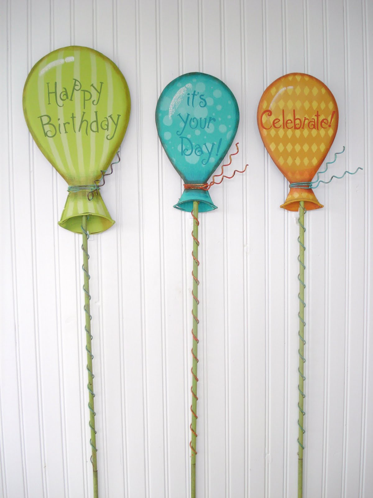 [birthday+balloons.JPG]