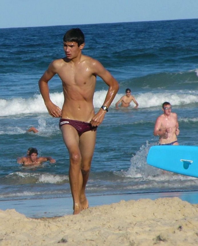 [TubeSteakSwimTiny027.jpg]