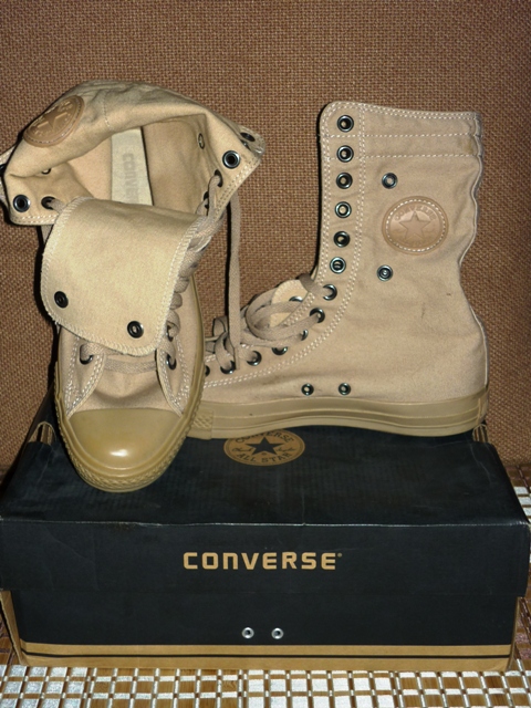 VaLuE StuFFs FoR MeN & WoMeN::..: Original CONVERSE Super High-Cut