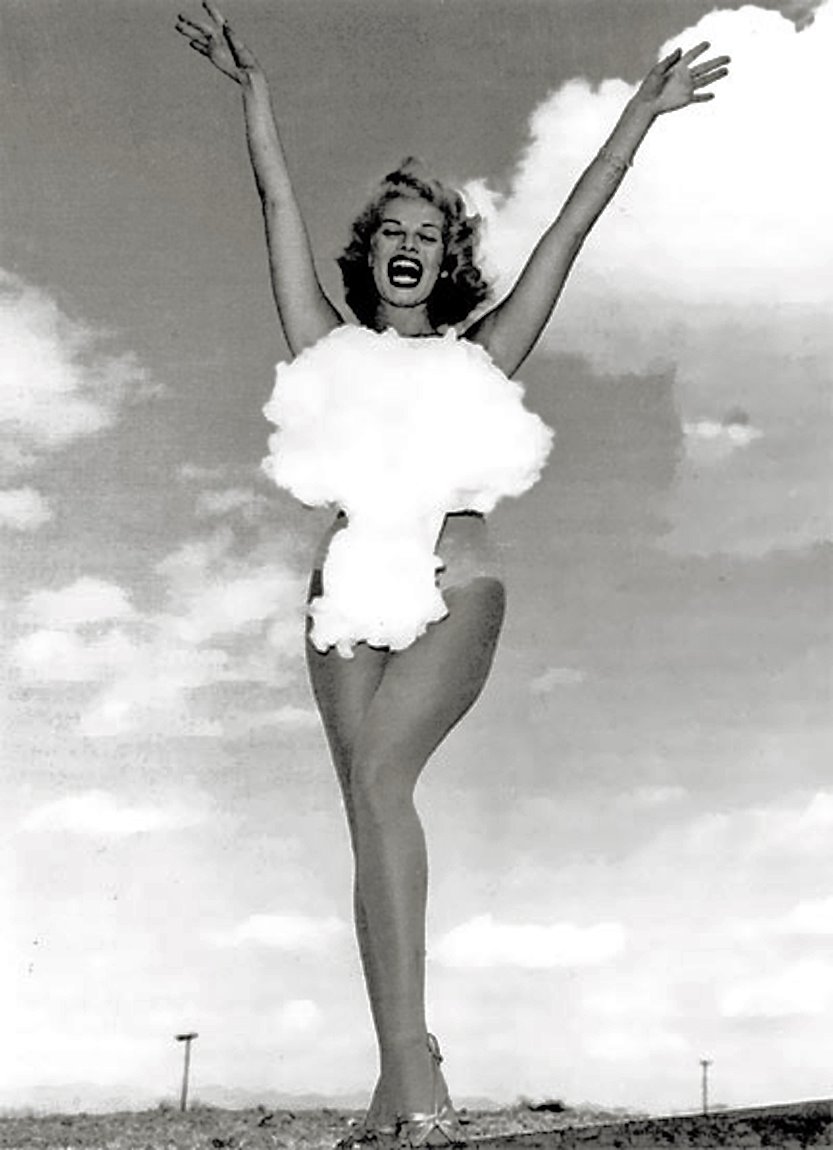 [Miss+Atomic+Test-+Las+Vegas+-+1954.jpg]