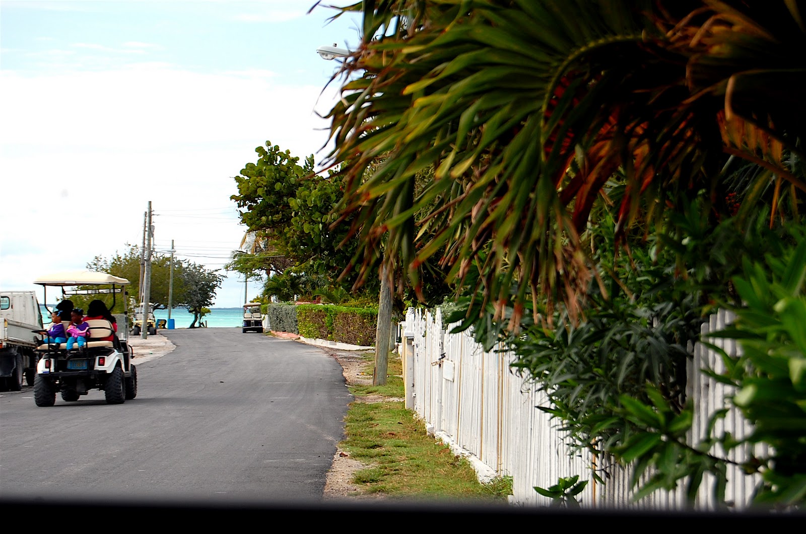 sodestroyit Harbour Island Day Two Feasting & Beaching
