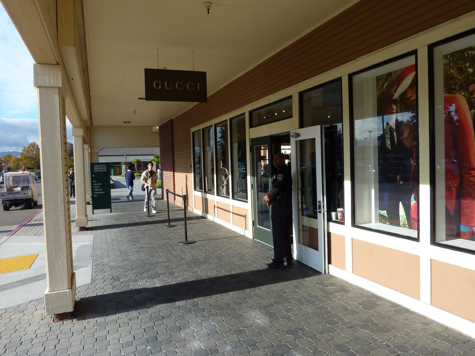 Trace my footsteps: Gucci Sales at Gucci Outlet Mall