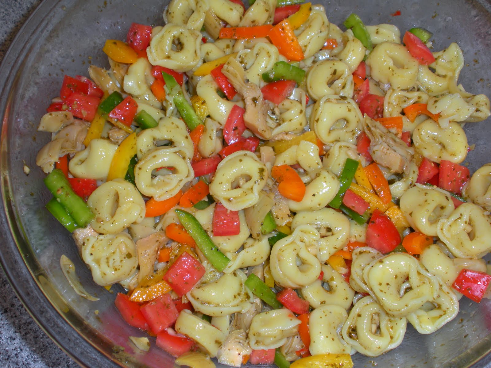 NOT A REAL HOUSEWIFE: Tortellini Salad