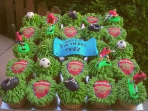 Arsenal Shield Cake Topper Arsenal Shield Cake Topper