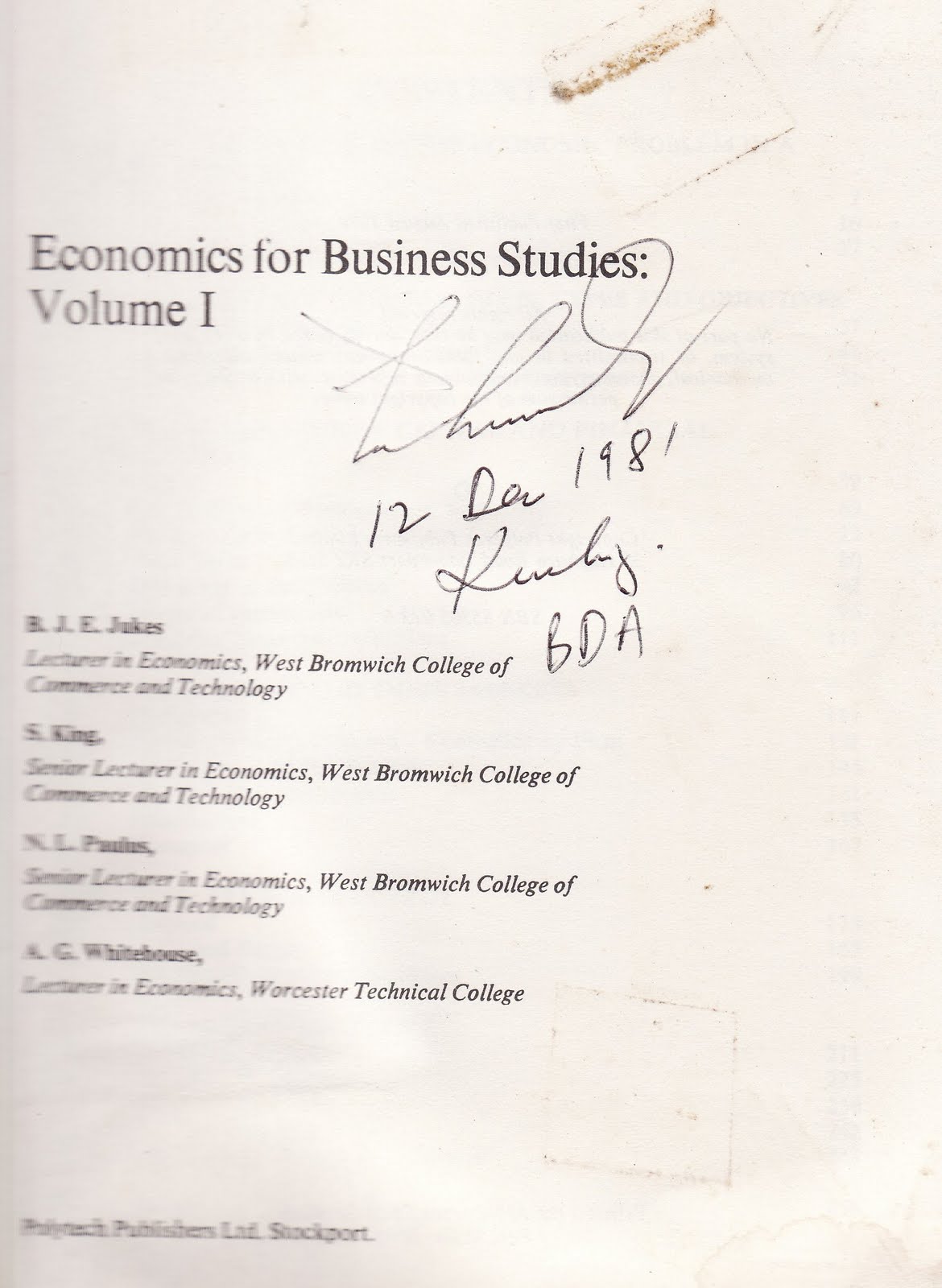 [9mac'10,economics..date.jpg]